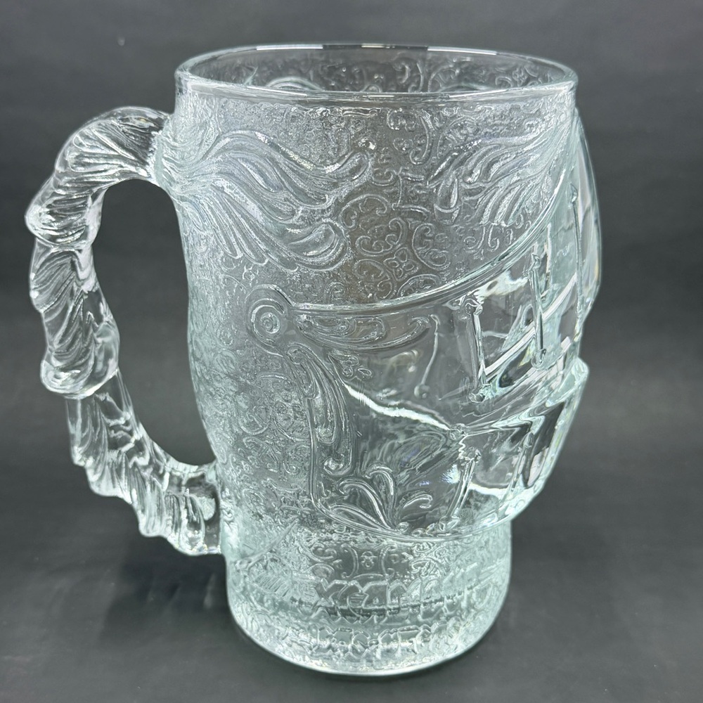 Vintage Excalibur Las Vegas Knight Helmet Beer Mug Luminarc Casino Stein RARE - Picture 2 of 6